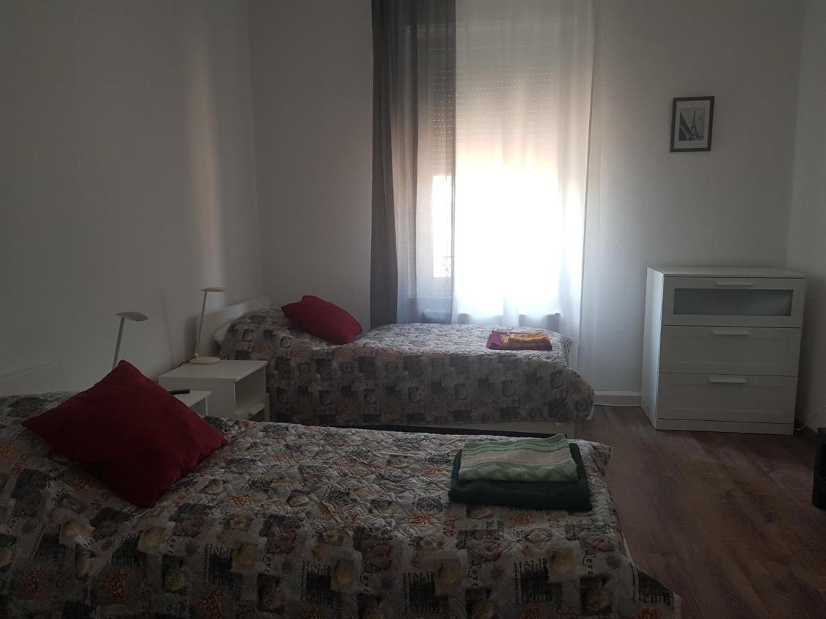 Gaestewohnung Mit Kueche Magdeburg An Der Elbe Buitenkant foto